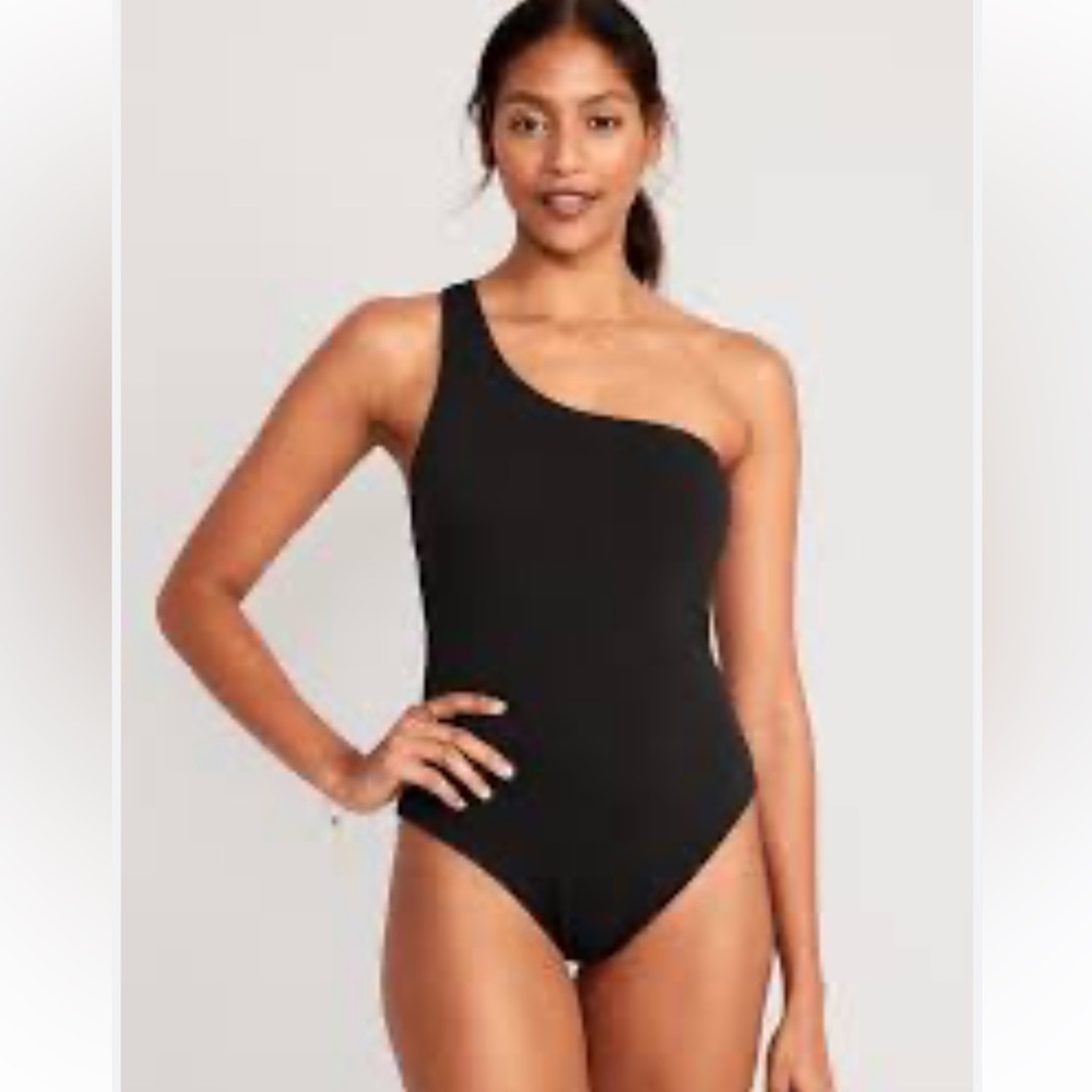 Old Navy Black Ribbed One Shoulder One Piece Bathing Suit. Size S
